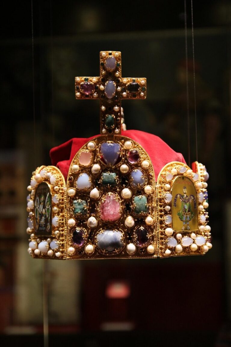 crown, imperial crown, nuremberg, middle ages, emperor, king, royal, jewels, crown, crown, crown, crown, crown, emperor, emperor, king, royal
